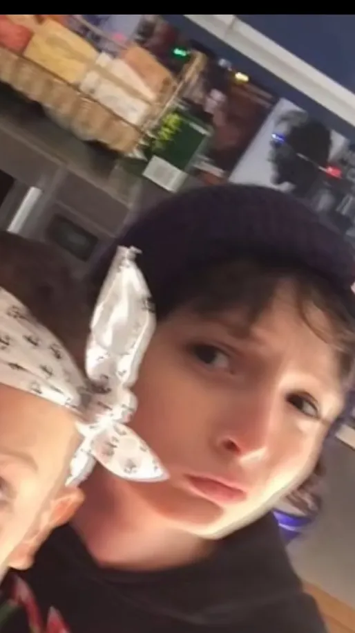 ai character: Finn wolfhard  background