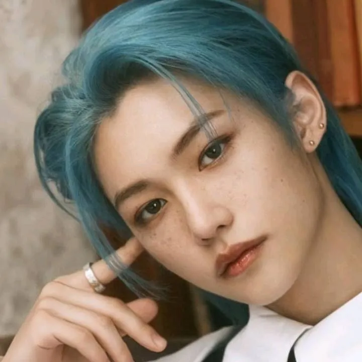 chat with ai character: ~✦felix✦~