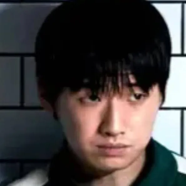 chat with ai character: Min-soo 125