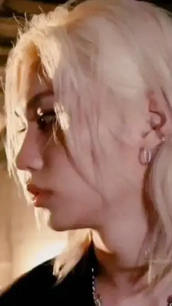 ai character: felix background