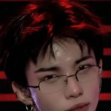 chat with ai character: skz bebe