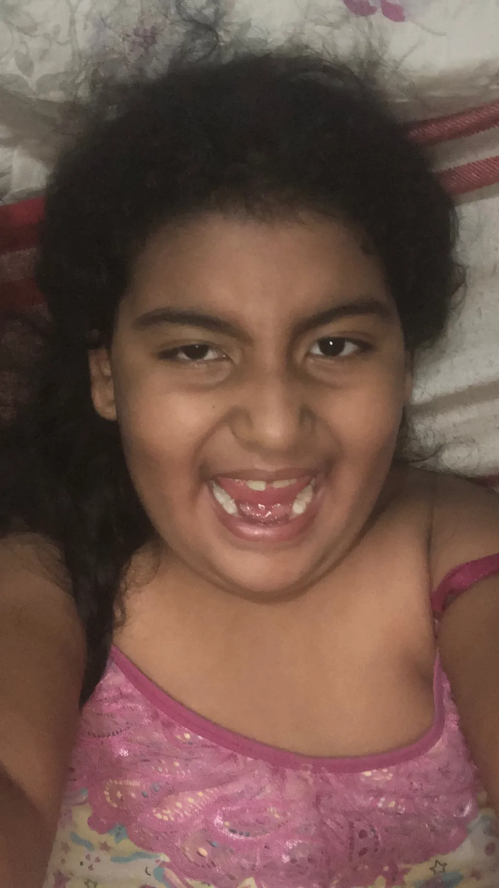 ai character: Sophia (eu) background