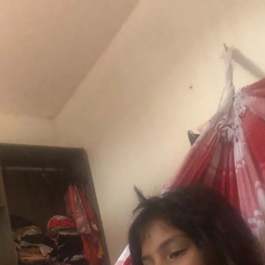 chat with ai character: Maria