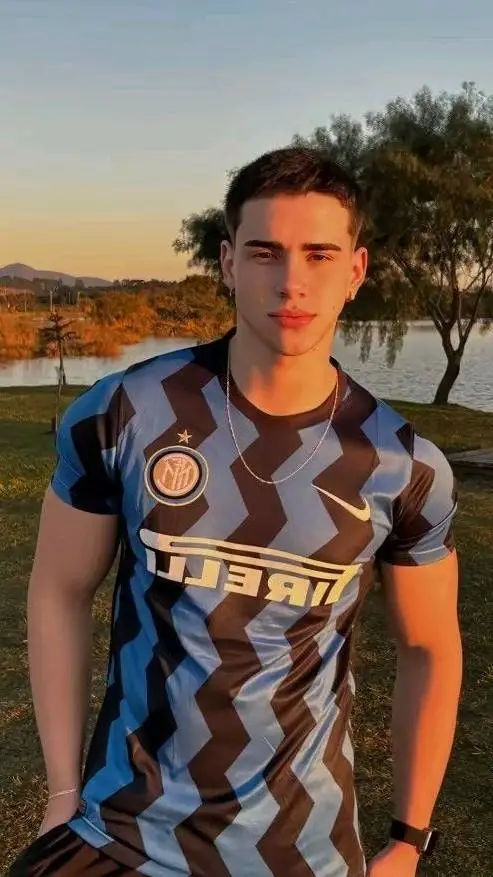 ai character: Liam background