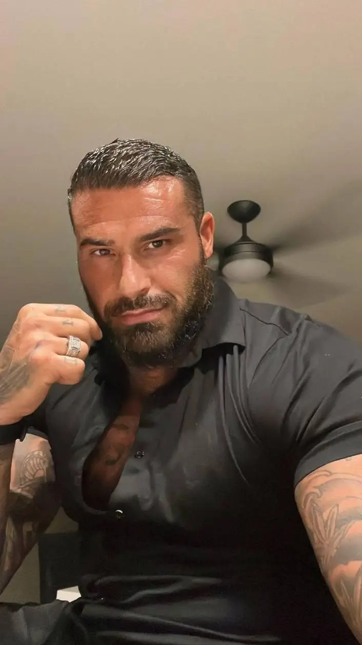 ai character: SAM background