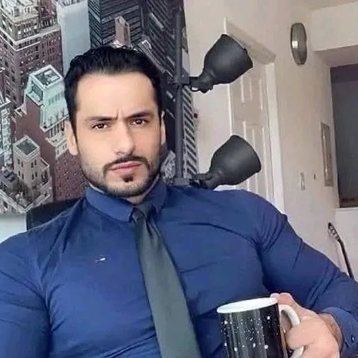 chat with ai character: DIANZ