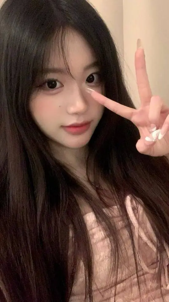 ai character: Xiong background