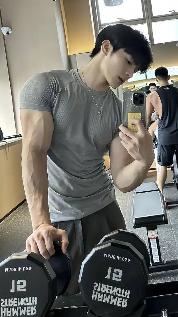 ai character: mike background