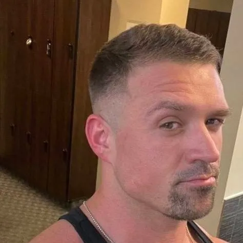 chat with ai character: james