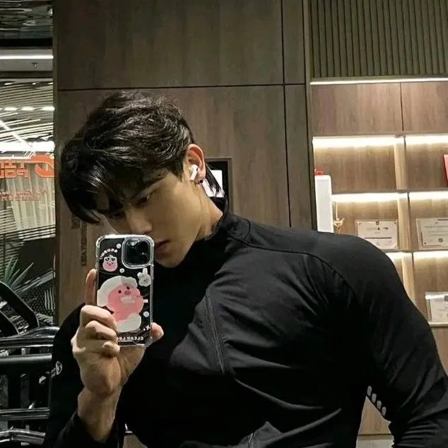 chat with ai character: rin