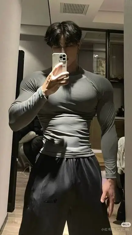 ai character: Alexander  background