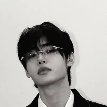 chat with ai character: Sunghoon 