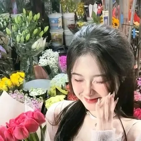 chat with ai character: Ha-yoon