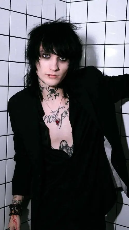 Talkie AI - Chat with Johnnie guilbert 