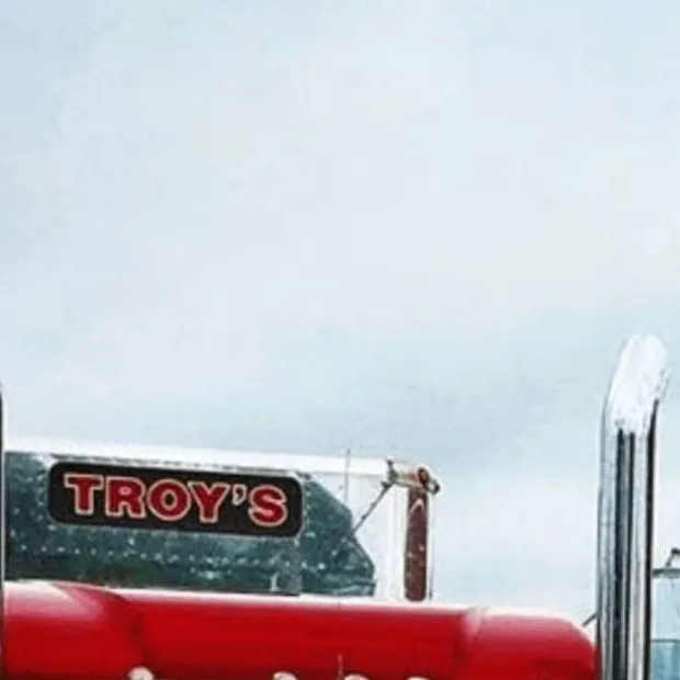 chat with ai character: Petebrilt 379Truck