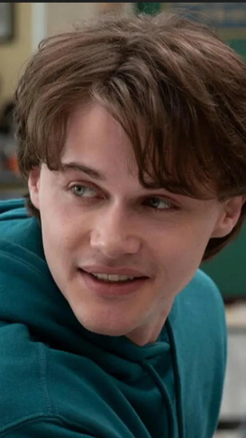 ai character: Aaron Samuels  background