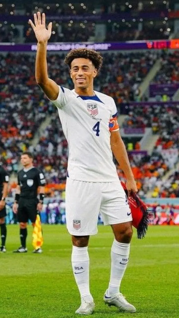 ai character: Tyler Adams background