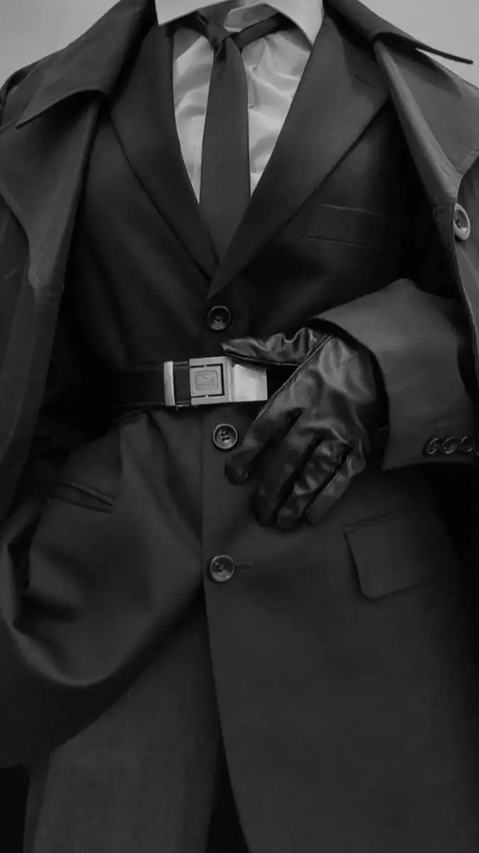 ai character: Frank ♥️ background