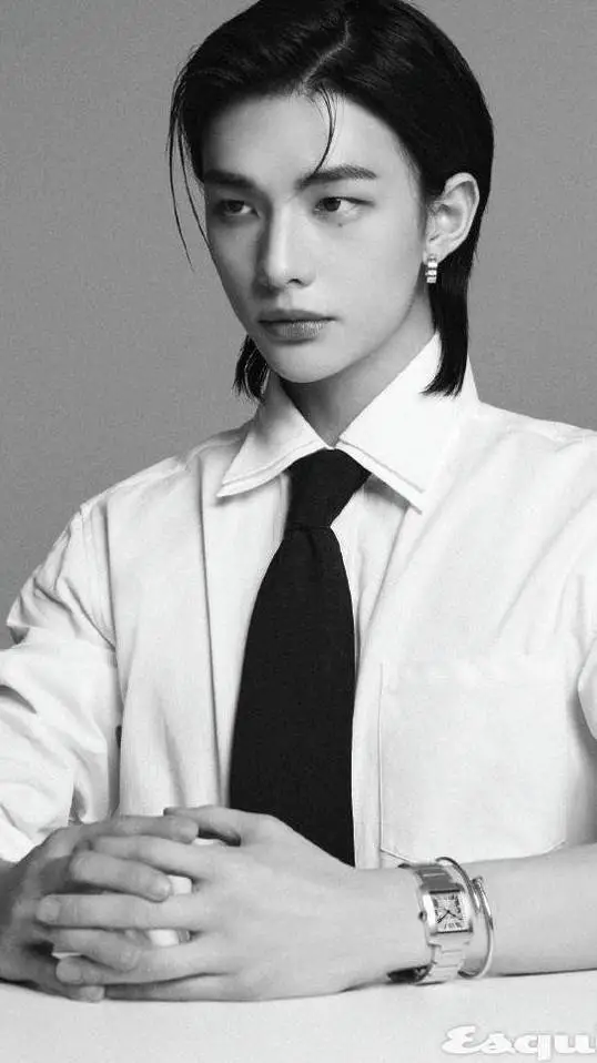 ai character: HYUNJIN  background