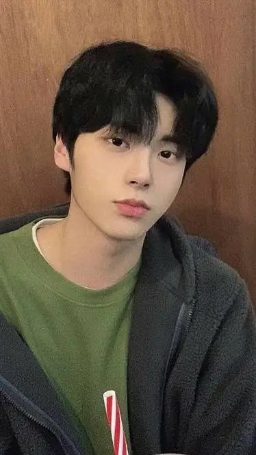 ai character: jesson background