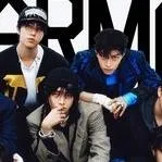 chat with ai character: STRAY KIDS PICK ME