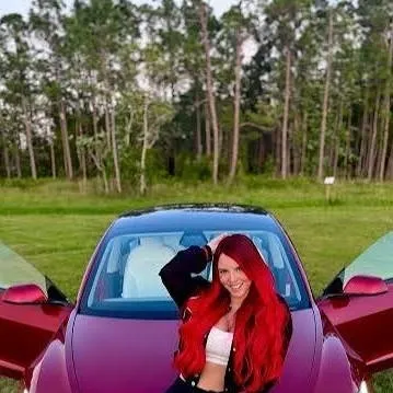 chat with ai character: Jenny devil 