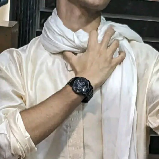 chat with ai character: Rudra..✨