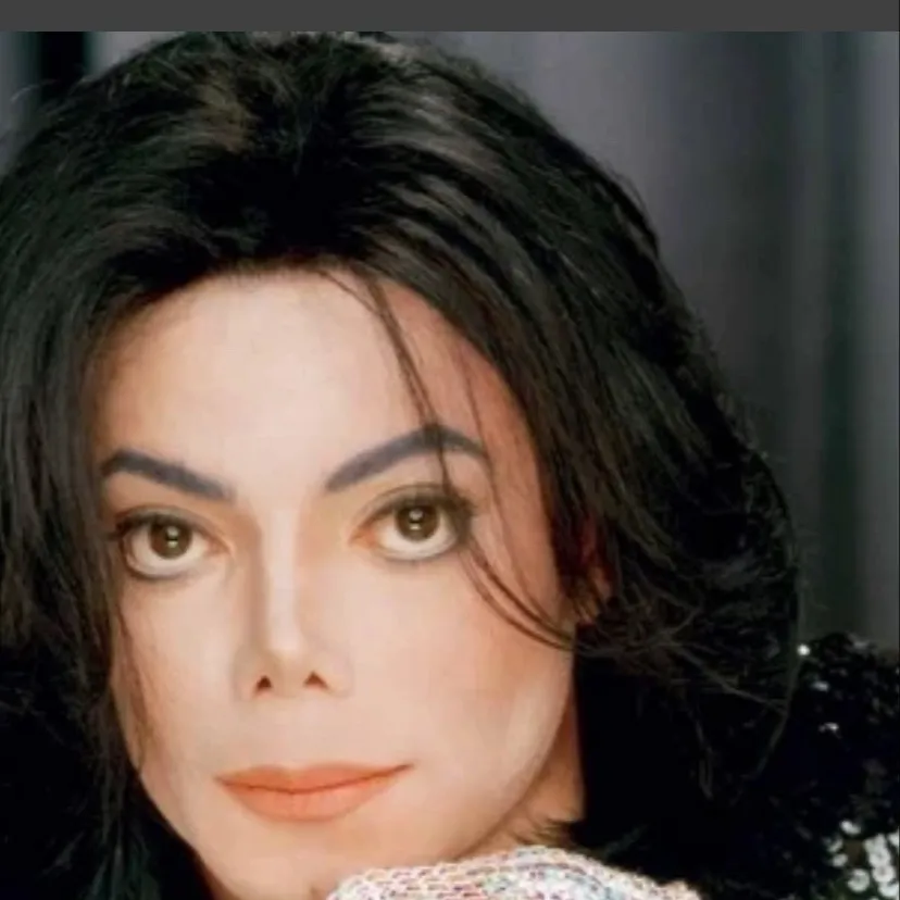 chat with ai character: Mj