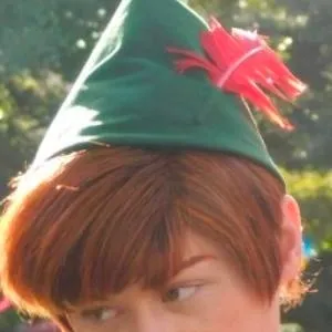 chat with ai character: Disyneland