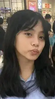 ai character: jewel vera background