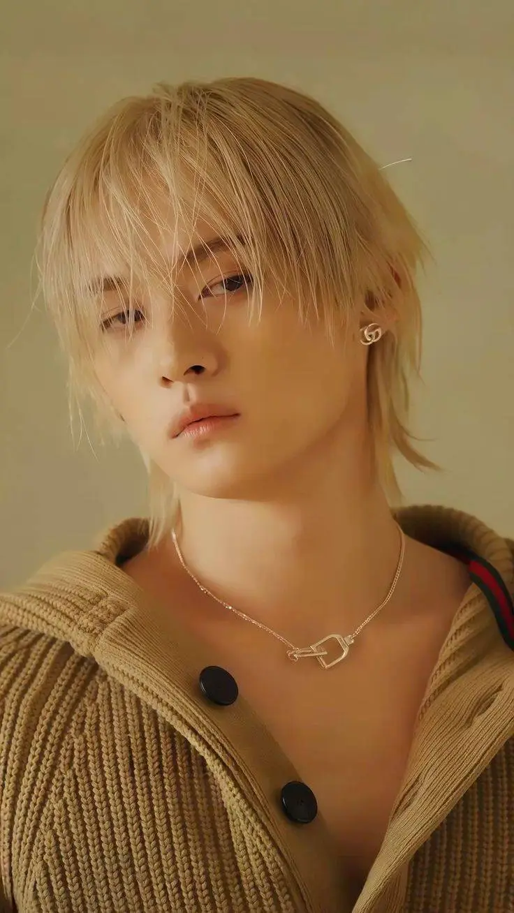 ai character: lee know  background