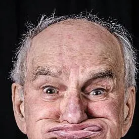 chat with ai character: James