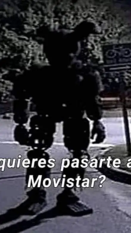 ai character: quieres cambiarte? background