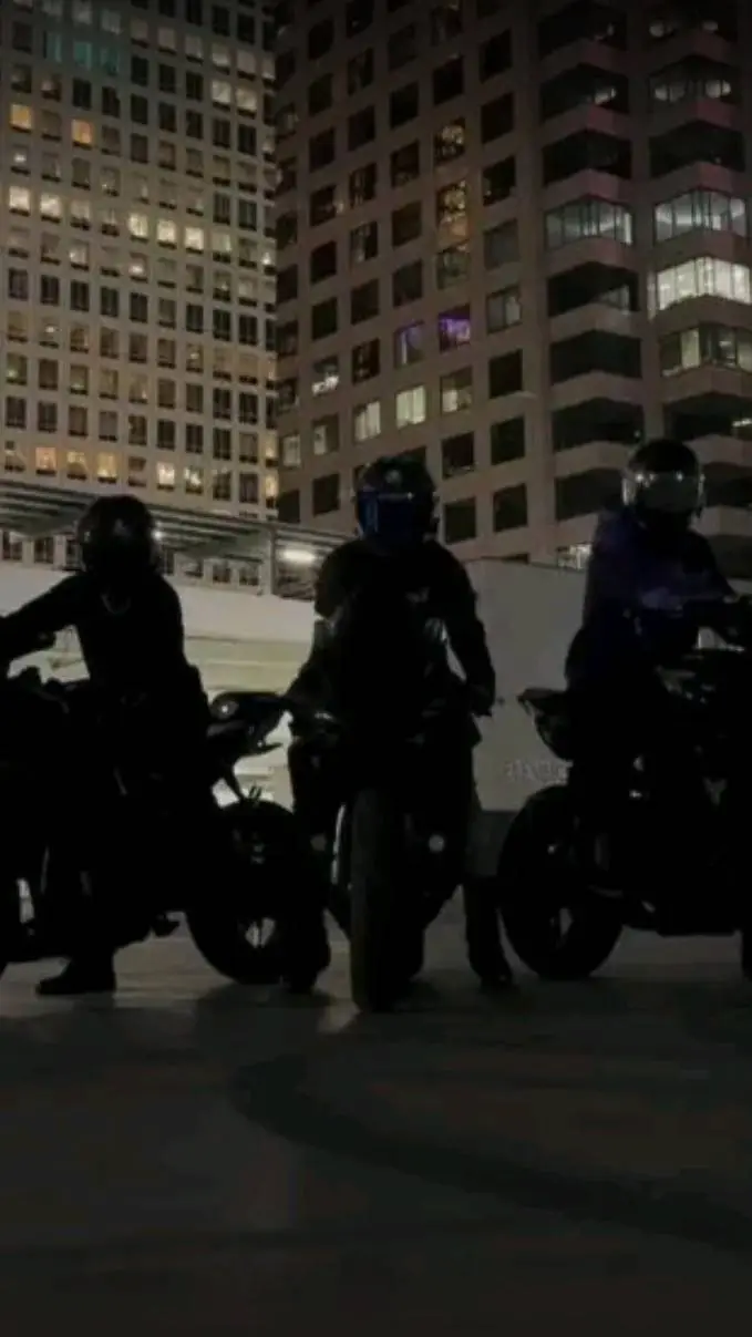 Talkie AI - Chat with ||~Bikers x You~||