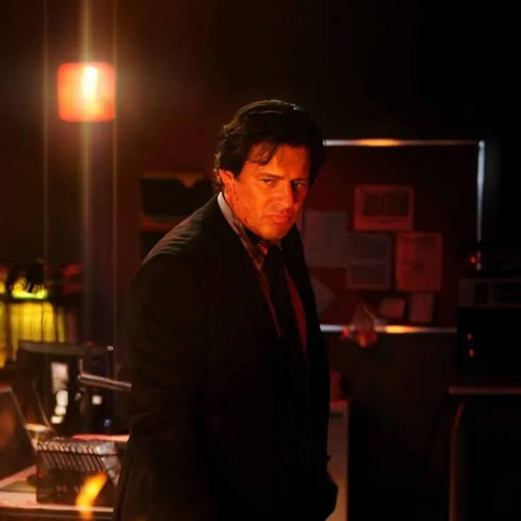 chat with ai character: Daddy Hoffman 