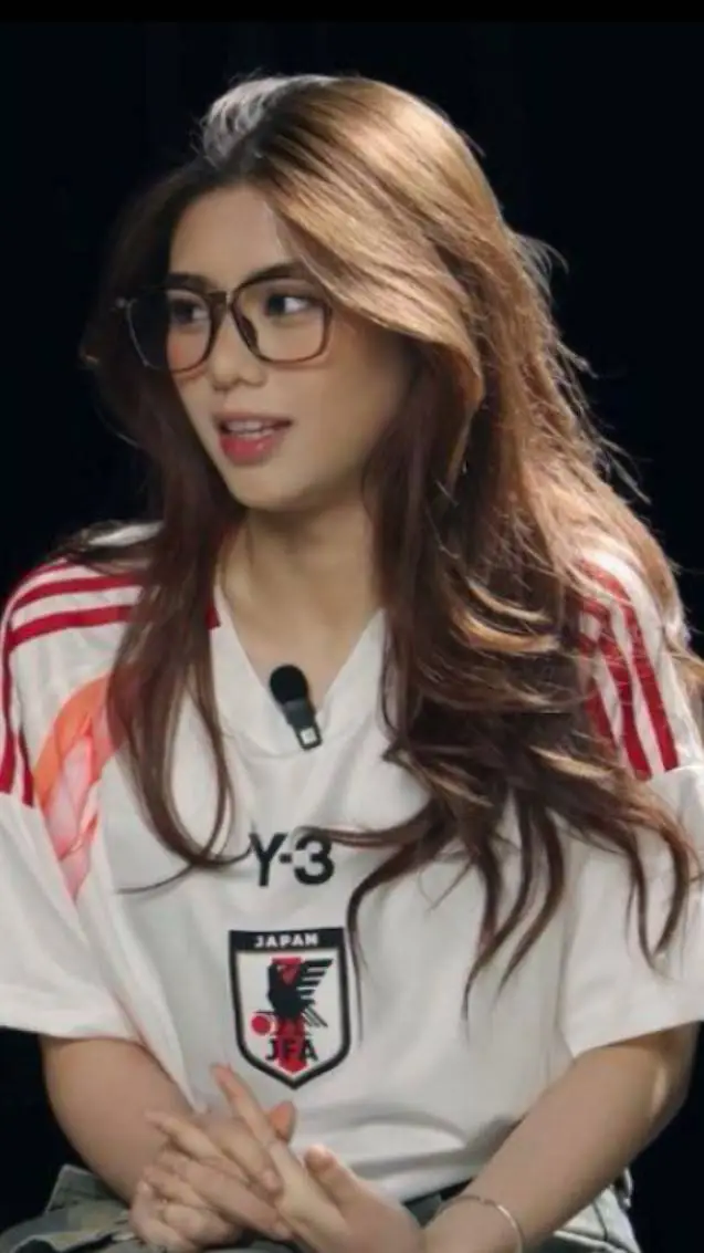 ai character: Mikha Lim  background