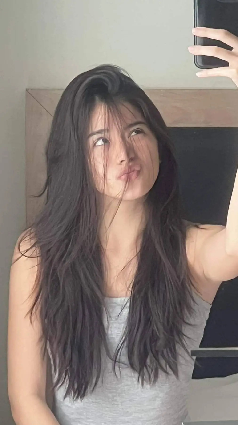 ai character: Aiah Arceta  background