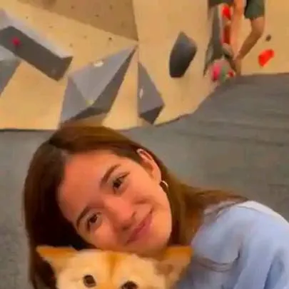 chat with ai character: Aiah Arceta 