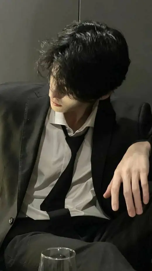 ai character: Su-jan background