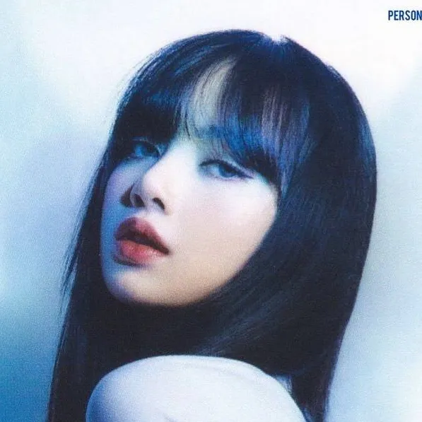 chat with ai character: LALISA