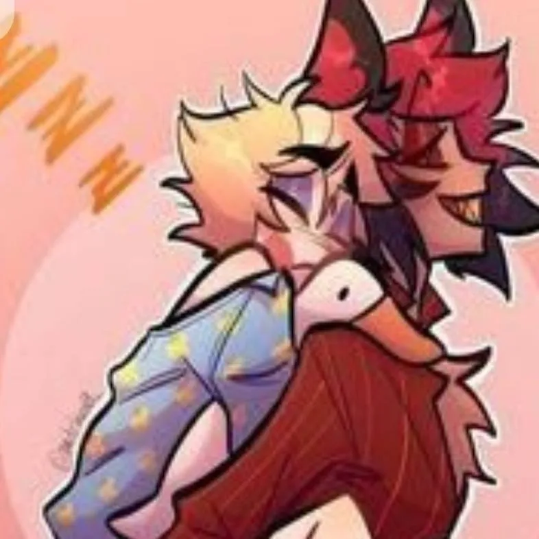 chat with ai character: radioapple