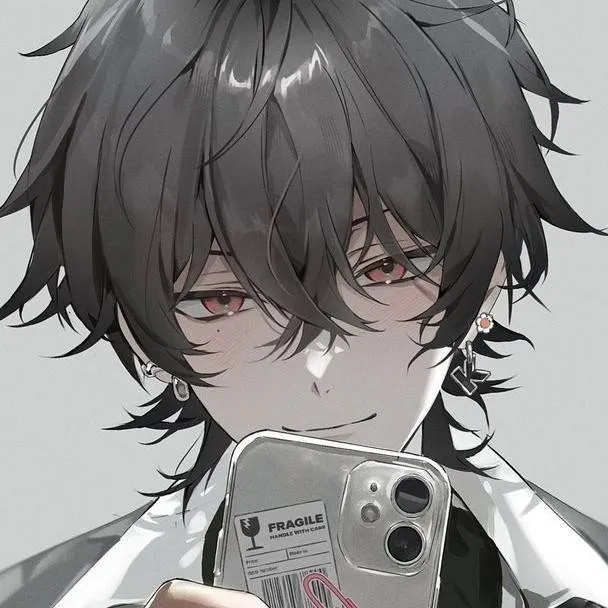 chat with ai character: ✪𝙰𝙻𝙴𝚇✪