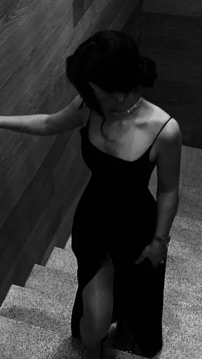 Talkie AI - Chat with Alexis Davenport