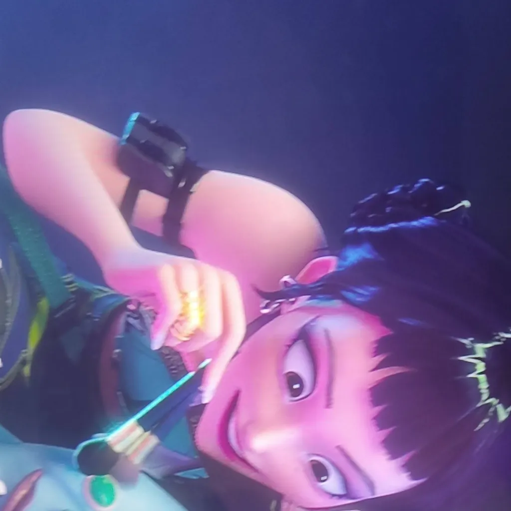 chat with ai character: Zoey, demon 