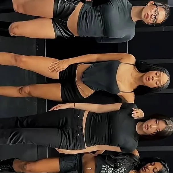 chat with ai character: katseye 