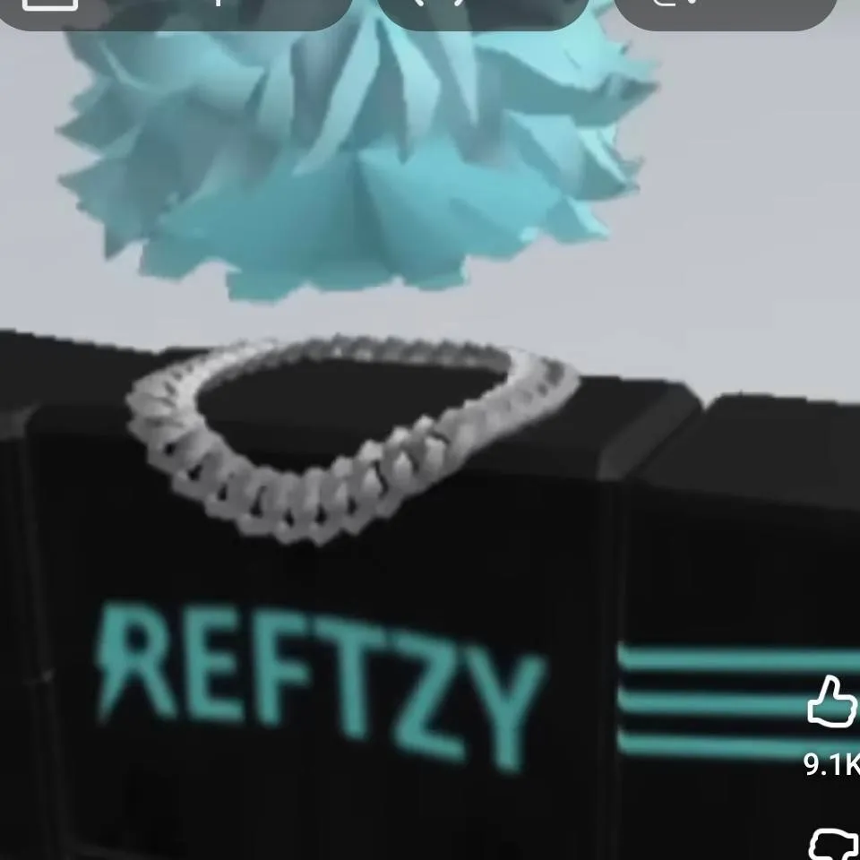 chat with ai character: Reftzy