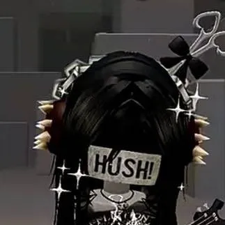 chat with ai character: Me