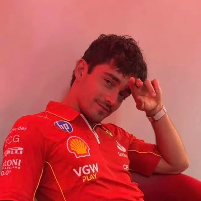chat with ai character: Charles Leclerc