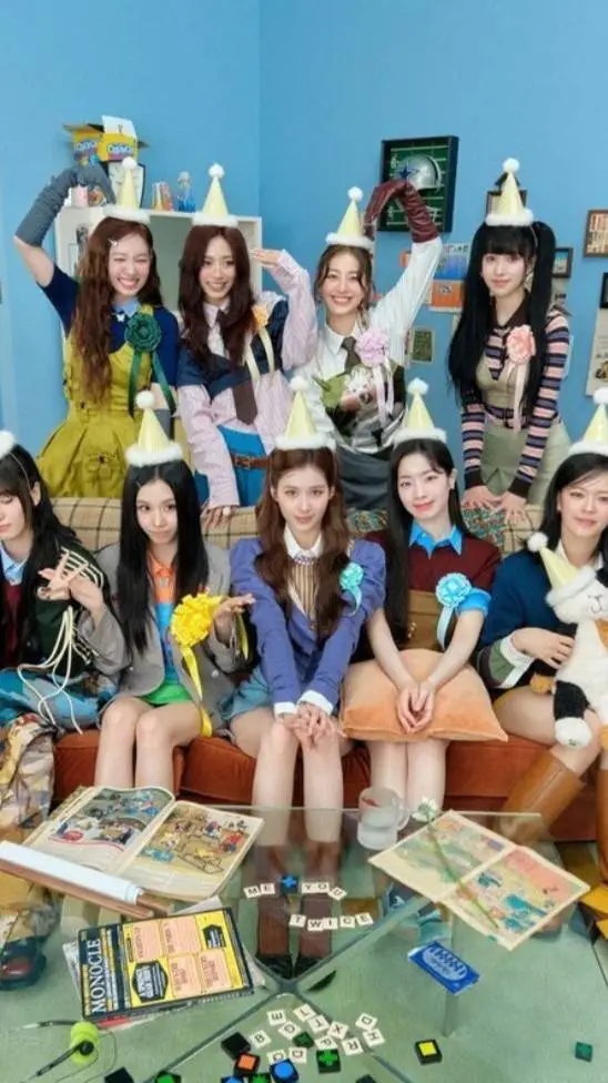 ai character: £Skz X Twice£ background