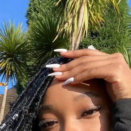 chat with ai character: Kea